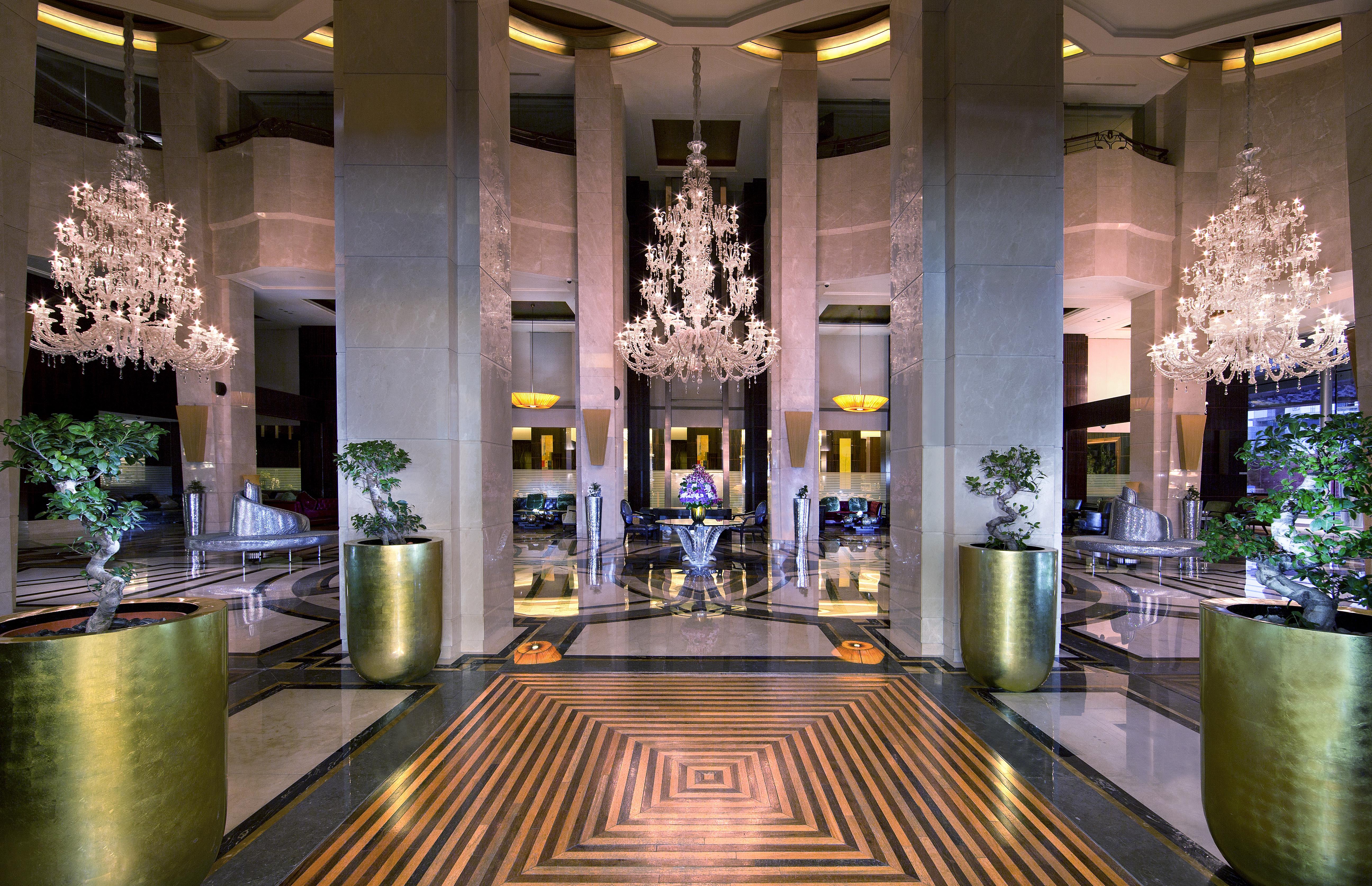 La Cigale Hotel Managed By Accor Доха Інтер'єр фото The lobby of the Four Seasons Hotel, Cairo at Nile Plaza