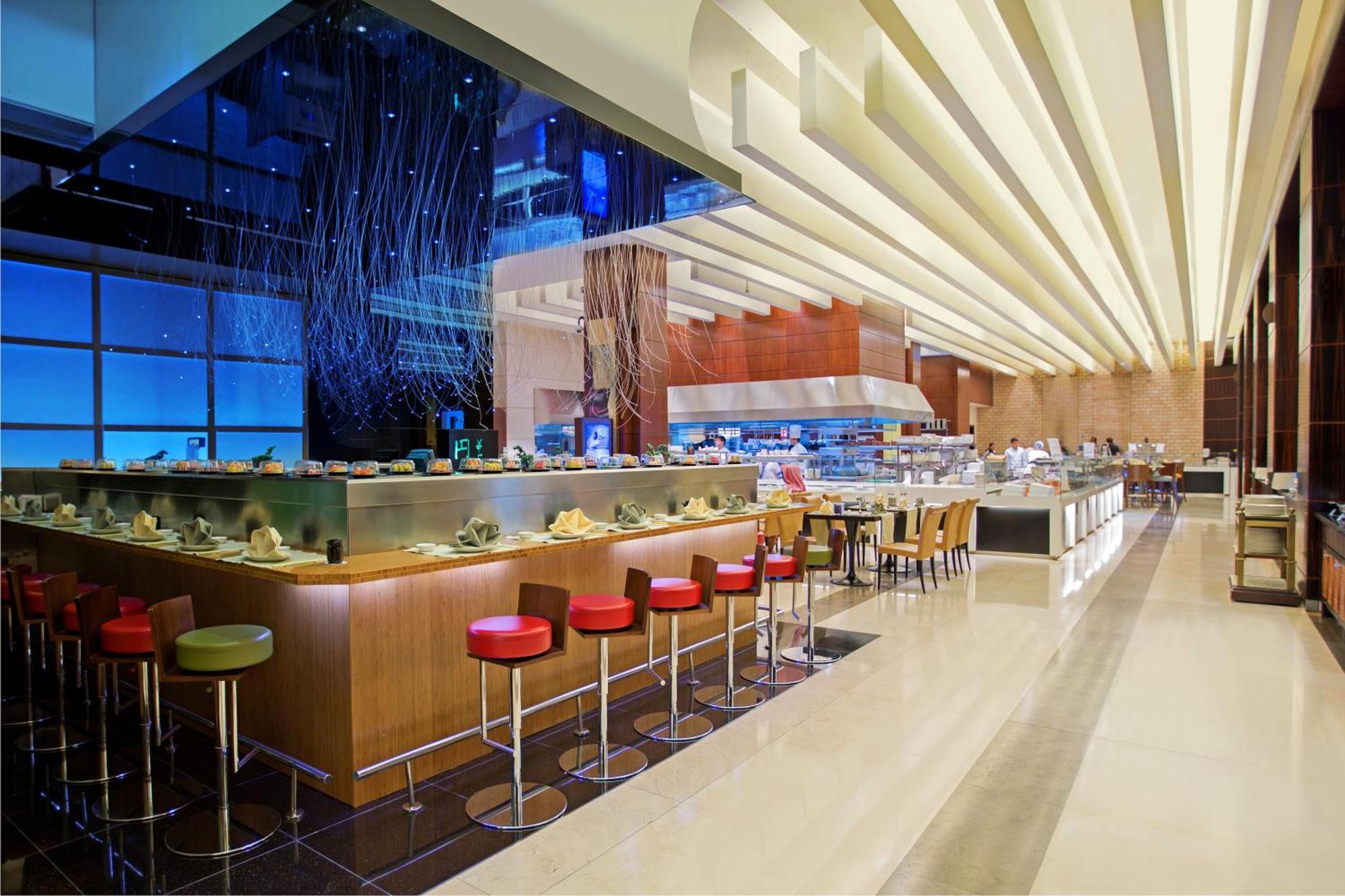 La Cigale Hotel Managed By Accor Доха Екстер'єр фото The Waterfall